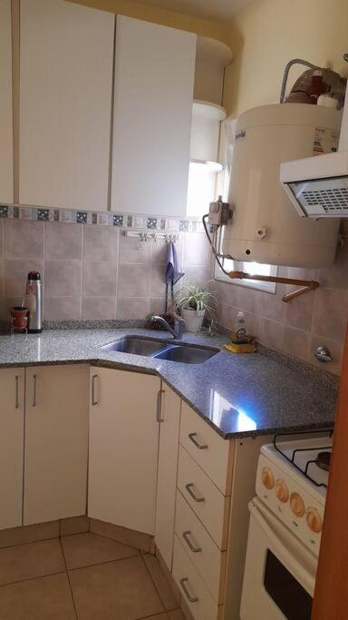 Excelente departamento en zona céntrica. C/Cochera Río Cuarto Exterior foto