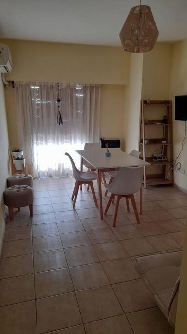 Excelente departamento en zona céntrica. C/Cochera Río Cuarto Exterior foto